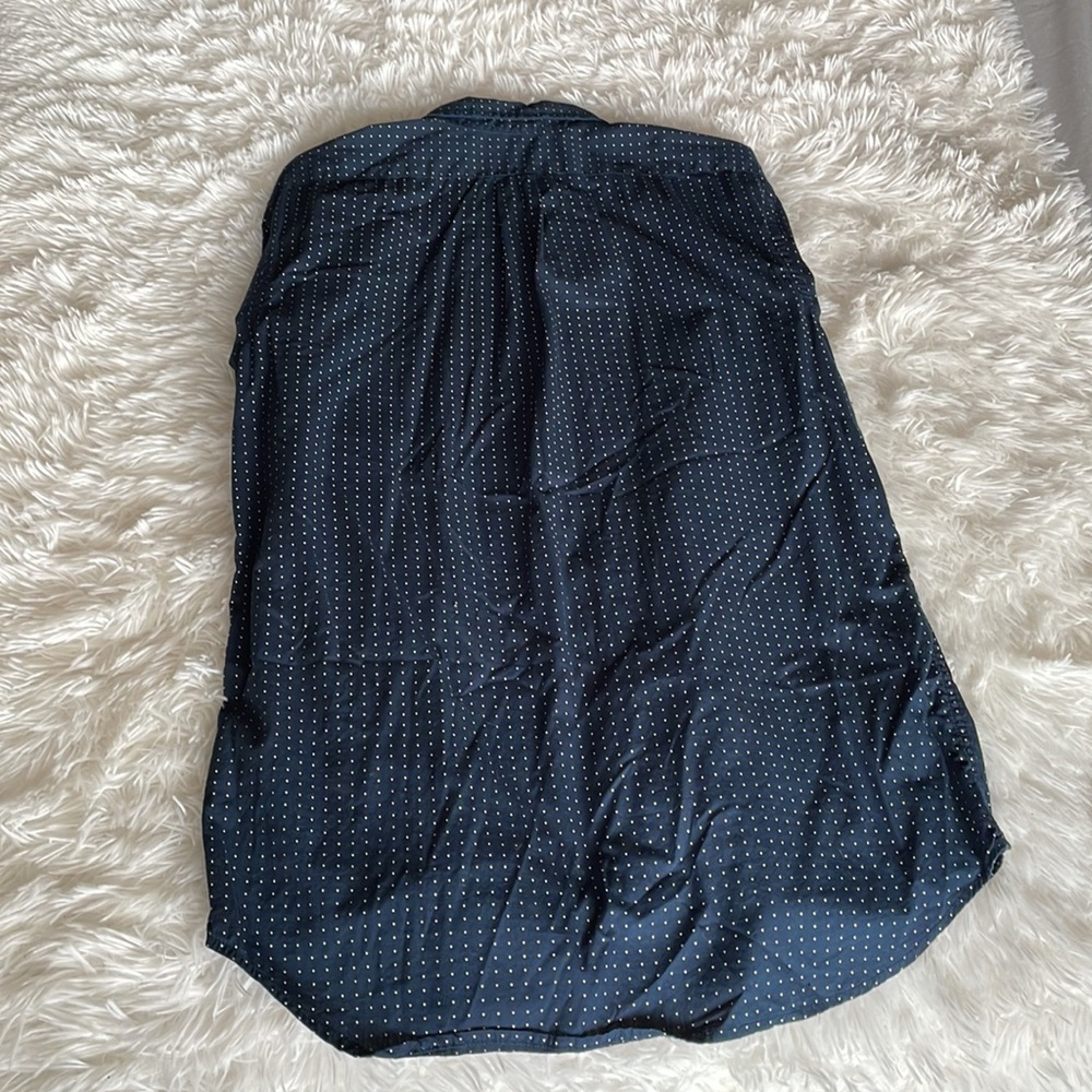 Old Navy Men’s Long Sleeve Shirt - Picture 3 of 6